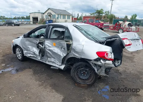 2013 Toyota Corolla Le z USA, uszkodzony, nr VIN 2T1BU4EE1DC003090